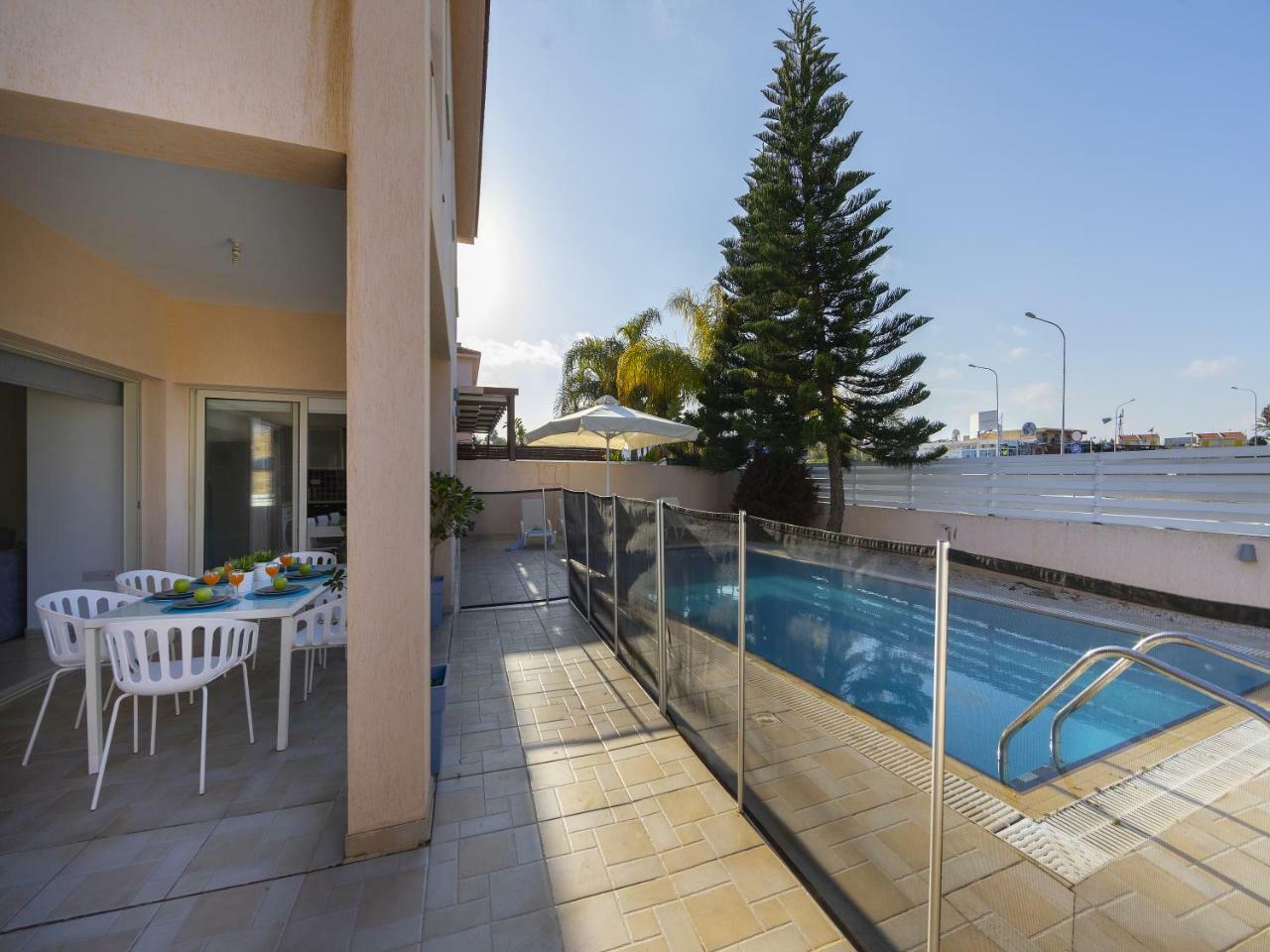 פרוטאראס Villa Michelle 2 מראה חיצוני תמונה